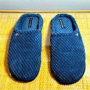 Pretty You London Women's Sara Soft-Touch Slippers size large like new